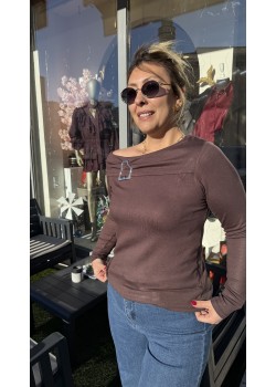 Kahverengi Modal Yaka Gold Toka Detaylı Bluz