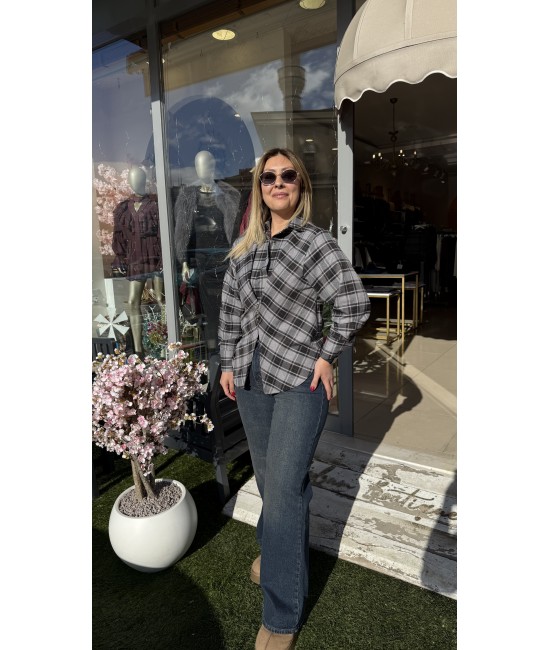  Ekose Ön V Kesim Belden Oturan Gömlek