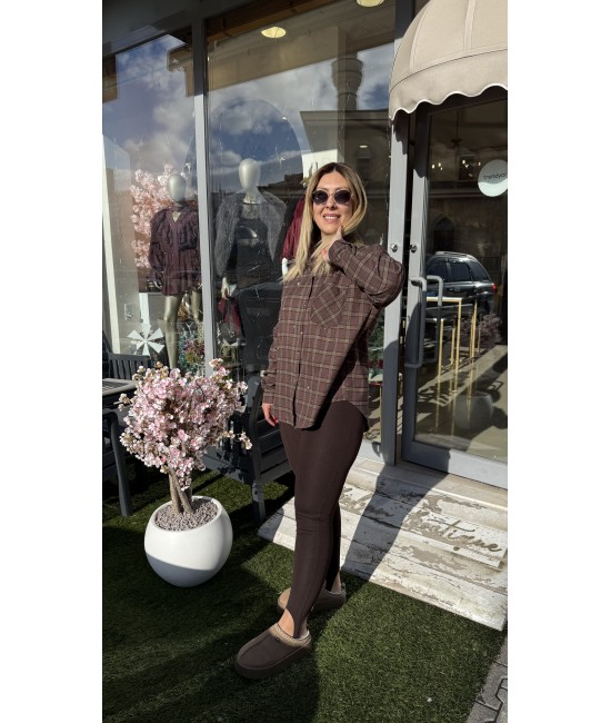 Taş Detaylı Ekose Rahat Kesim Gömlek Taş Detaylı Ekose Rahat Kesim Gömlek