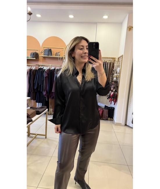 Premium Siyah Dökümlü Saten Gömlek Premium Siyah Dökümlü Saten Gömlek