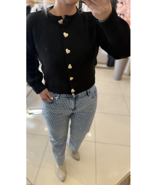 Kalp Düğmeli Tasarım Hırka  Kalp Düğmeli Tasarım Hırka