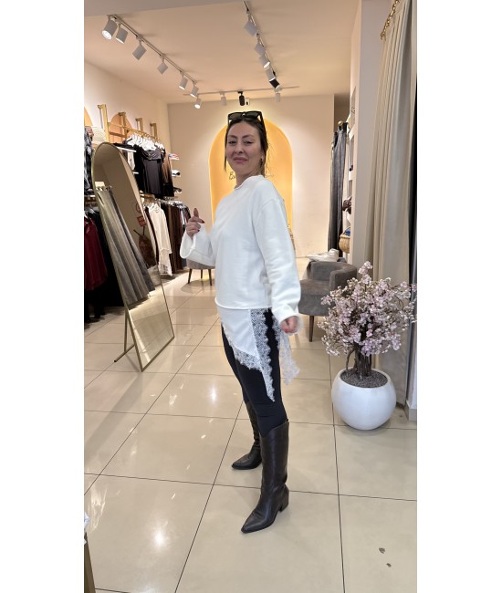 Saten Dantel Detay Beyaz Pamuk Sweat