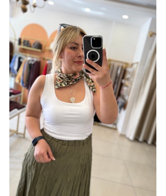 Kolsuz Kare Yaka Body Kolsuz Kare Yaka Body